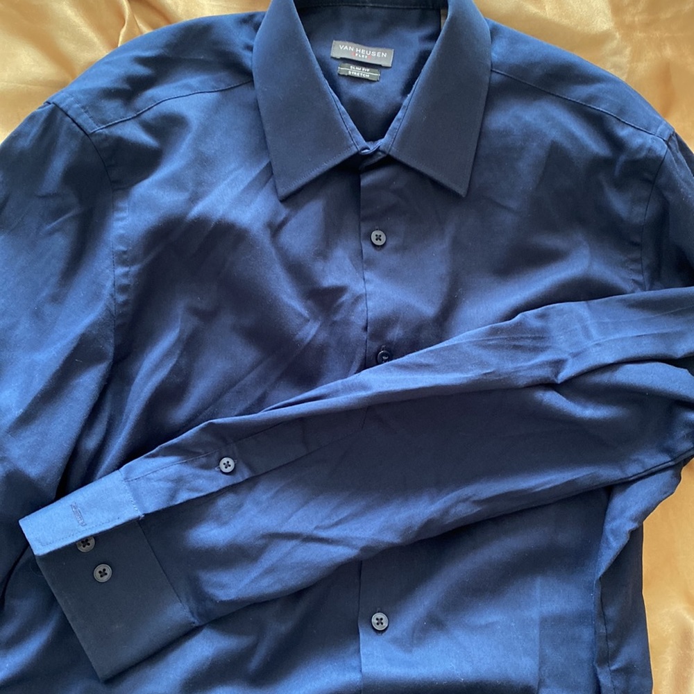 Shirt - Picture 2 of 4